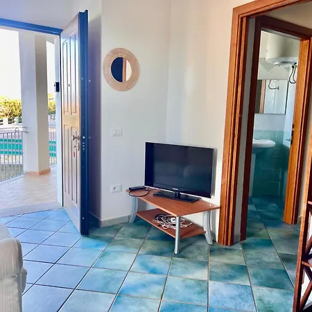 Camelia House - Key To Apartment *
